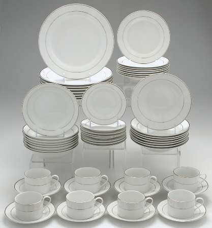 Emily Platinum 56 Piece Set