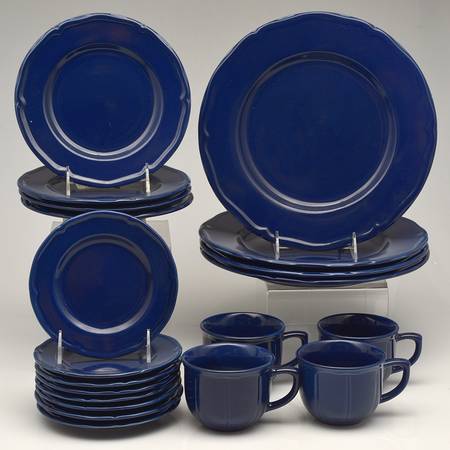 Bistro Blue 20 Piece Set