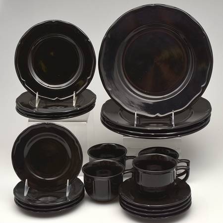 Bistro Cafe Black 20 Piece Set