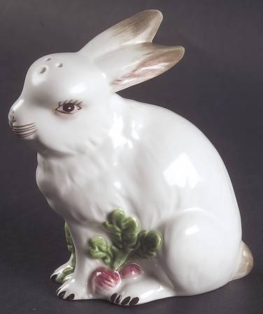 Bunny Toile Figural Pepper Shaker
