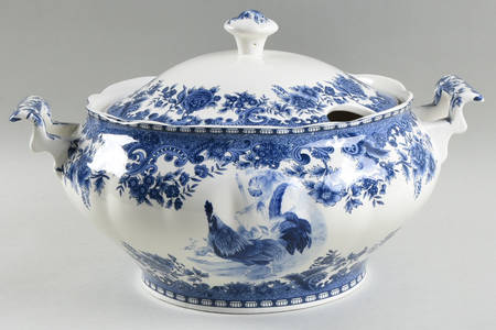 William James Farmyard Tureen &  Lid