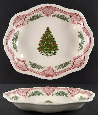 Old Britain Castles Pink Christmas (England 1883) 11" Scalloped Bowl
