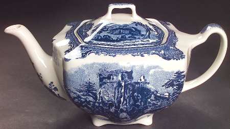 Old Britain Castles Blue (England 1883 Stamp) Teapot & Lid