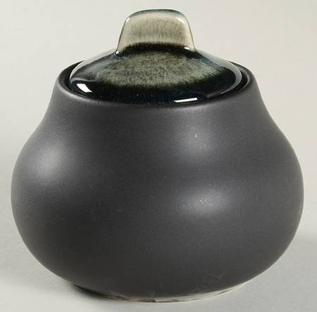Samoa Vert (Green) Sugar Bowl & Lid