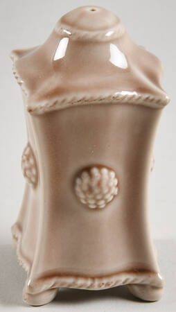 Berry and Thread Cappucino Brown Pepper Shaker