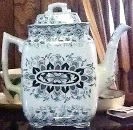 39562 Coffee Pot & Lid