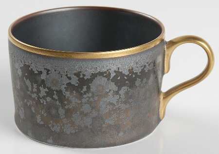 Aguirre Finition (Gold Trim) Flat Cup