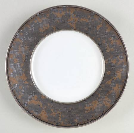 Aguirre Finition (Platinum Trim) Salad/Dessert Plate