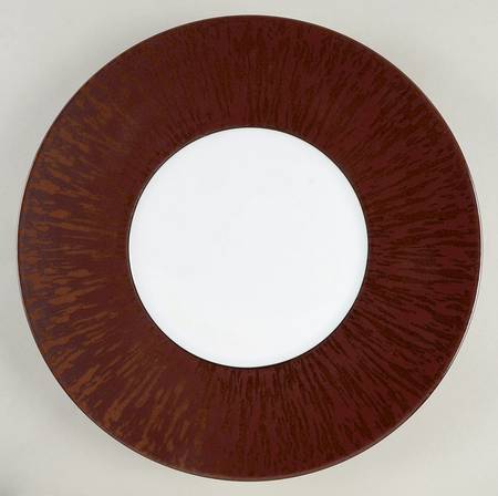 Attila Metallic Service Plate (Charger) by Jaune de Chrome