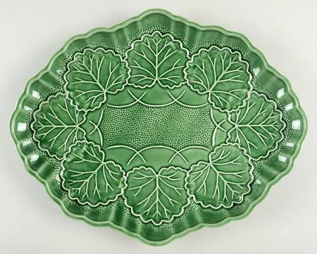Green Leaf Majolica 16" Oval Serving Platter