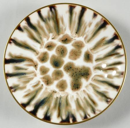 Cream Scale (Gold Trim) Saucer