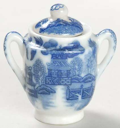 Blue Willow (Child's Set, Made in Japan) Toy Sugar Bowl & Lid