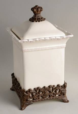 Foret Large Canister W/Metal Base