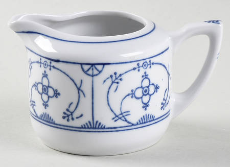 Blau Saks Mini Creamer