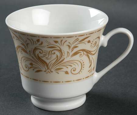 Montalira Gold Footed Cup