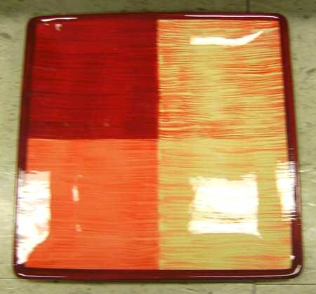Gerber Daisy Square Dinner Plate