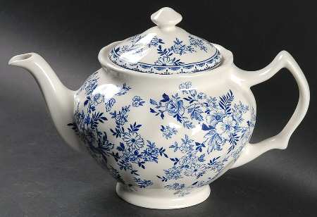 Devon Cottage Teapot & Lid by Johnson Brothers