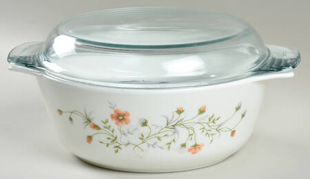 Emily 2 Qt Round Covered Casserole