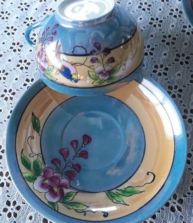 PAQ33 Flat Cup & Saucer Set by Paulownia