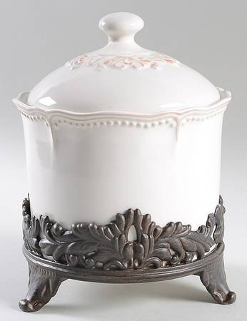 Amberly Small Canister with Metal Base
