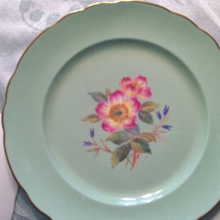 32935 Dinner Plate