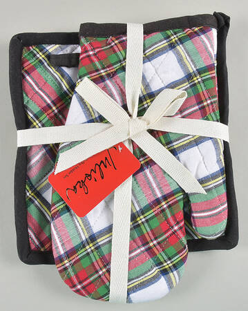 Stewart Tartan Cloth Oven Mitt and Potholder Set