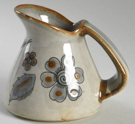 El Palomar Blue 16 Oz Pitcher