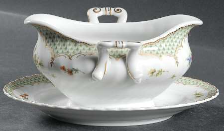 Baronesse Gravy Boat with Attached Underplate