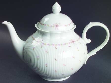 Bordeaux Teapot & Lid