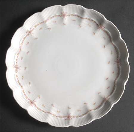 Bordeaux Cake Plate