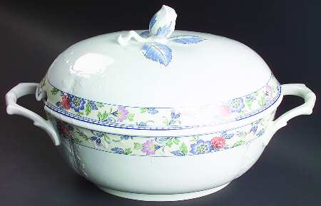 Chalon Tureen &  Lid by Kaiser