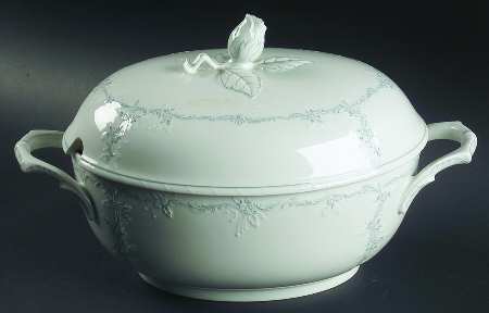 Midinette Tureen &  Lid