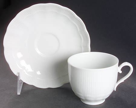 Romantica All White Flat Cup & Saucer Set