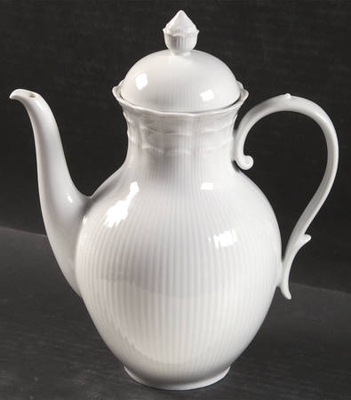 Romantica All White Coffee Pot & Lid