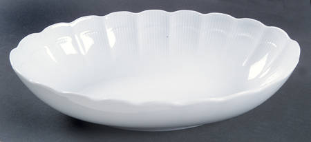 Romantica All White Bread Basket Tray