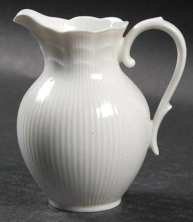 Romantica All White Mini Creamer