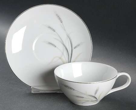Silver Rhythm Flat Cup & Saucer Set