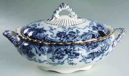 Chatsworth Oval Tureen & Lid