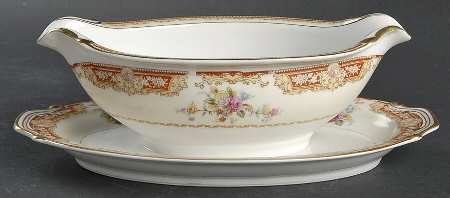 Windsor Gravy Boat with Attached Underplate