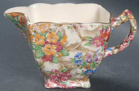 Crazy Paving Creamer