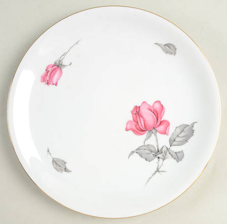 675 (Gold Trim) Salad/Dessert Plate