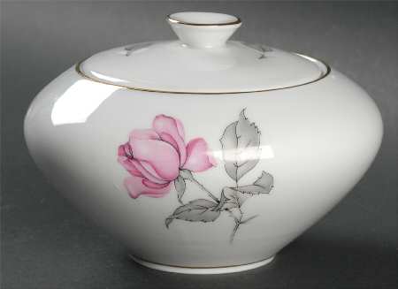 675 (Gold Trim) Sugar Bowl & Lid