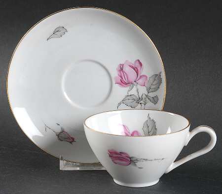 675 (Gold Trim) Flat Demitasse Cup & Saucer Set