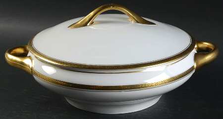 26401 Round Covered Vegetable
