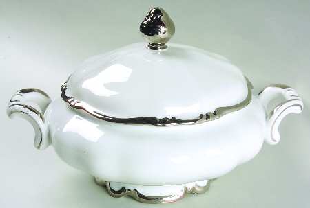 Countess Round Covered Vegetable by Kronester