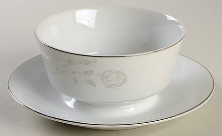 Elizabeth Gravy Boat with Attached Underplate