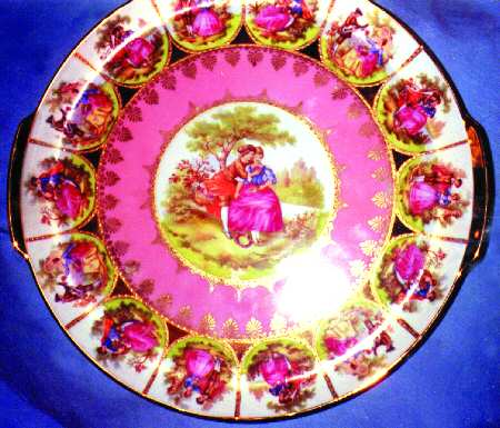 SBV4 Handled Cake Plate