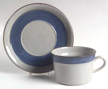 KNA1 Flat Cup & Saucer Set