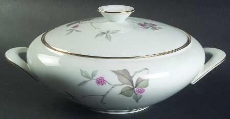 KPM54 Round Covered Vegetable
