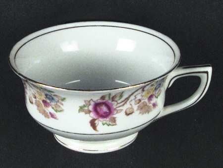 Exotique Footed Cup